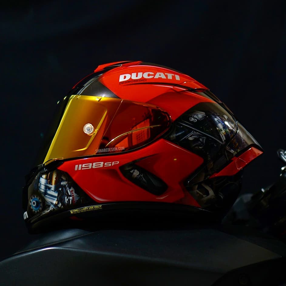 Ducati 1198 “Alien Desmo — Toce Edition” — Custom Shoei X-14