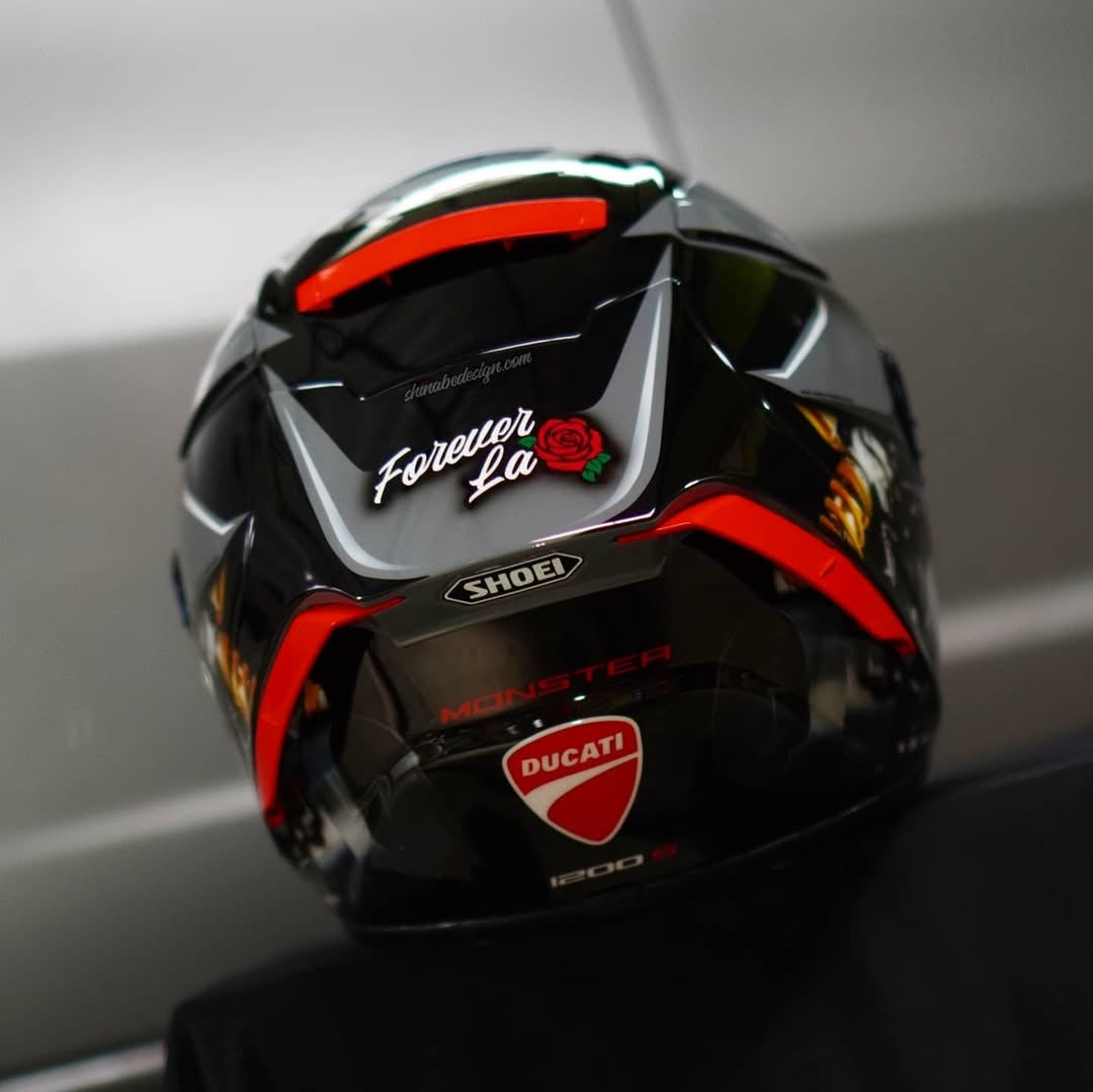 Ducati Monster 1200S “Street Muscle” — Custom Shoei X-14