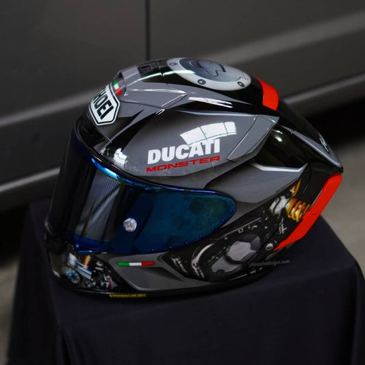 Ducati Monster 1200S “Street Muscle” — Custom Shoei X-14